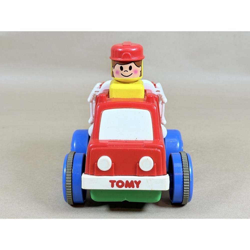 Vintage TOMY Push'N Go Fire Truck Red Blue Wheels Driver Figure Toy Japan Era